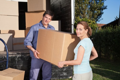 Moving service working around Knightsbridge parking and building access